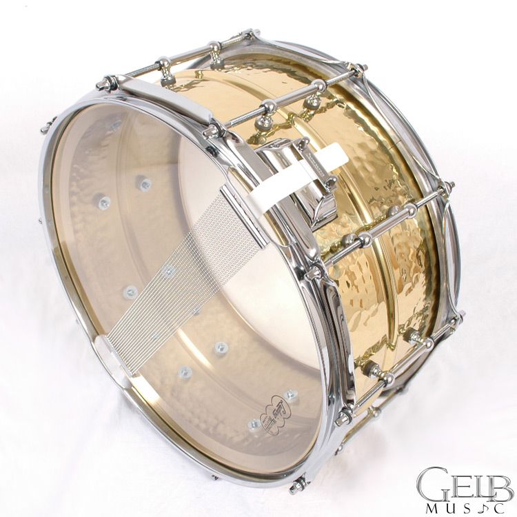 Ludwig 14 x 6 5 Hammered Brass Supraphonic Snare Drum LB422BKT