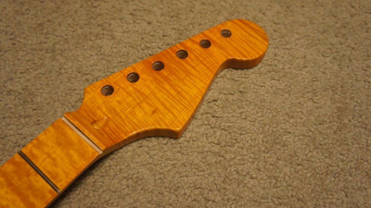 Strat Flame Maple Neck