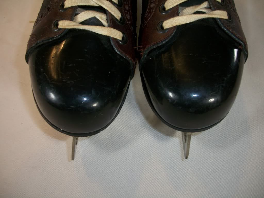 Mens Canadian Made American Wildcat Sz 12 Ice Hockey Skates EX Cond