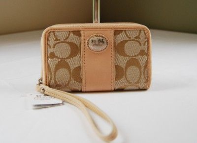 Coach 61650 Sutton Signature Universal Case Vachetta