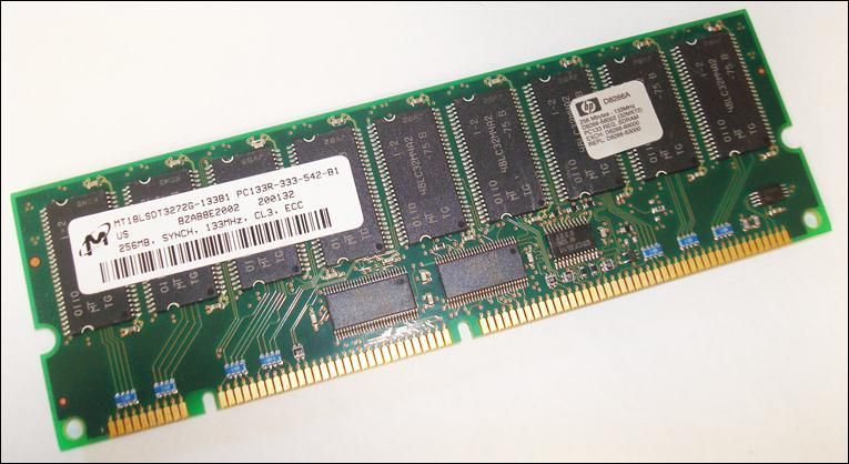 256MB Micron MT18LSDT3272G 133B1 ECC PC133U 133MHz 168 Pin DDR1 Server