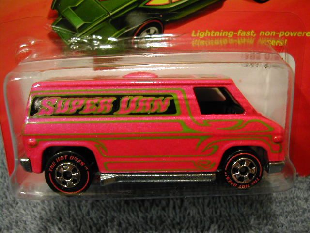 Hot Wheels The Hot Ones 70s Van Chase Car Redlines