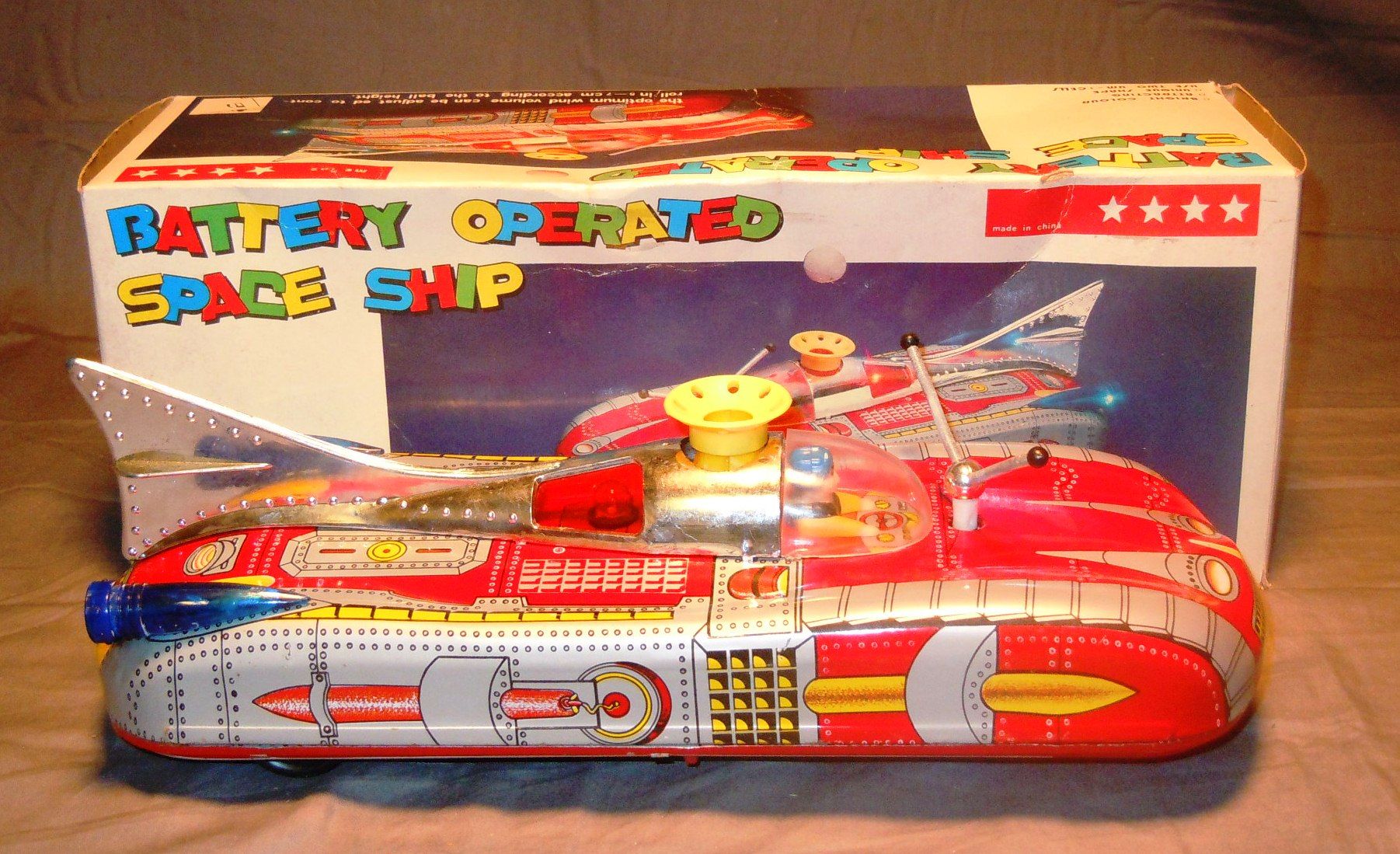 Operated Tin Litho Space SHIP Me 102 Astronef Electrique in Box