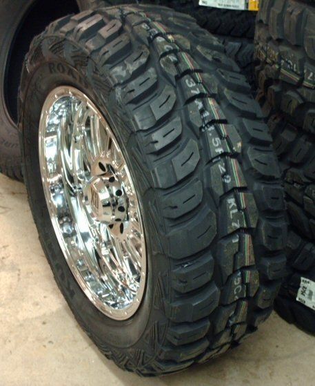 22 Chrome XD Hoss Wheels Kumho MT 37x13 5x22 Tires