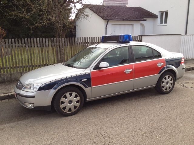 FORD Mondeo 2,0 Autom. EZ 06/2007 TÜV 02/2014 Navi,