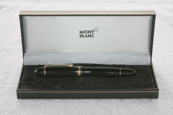 Montblanc Meisterstück Füllfederhalter 149 18 Kt