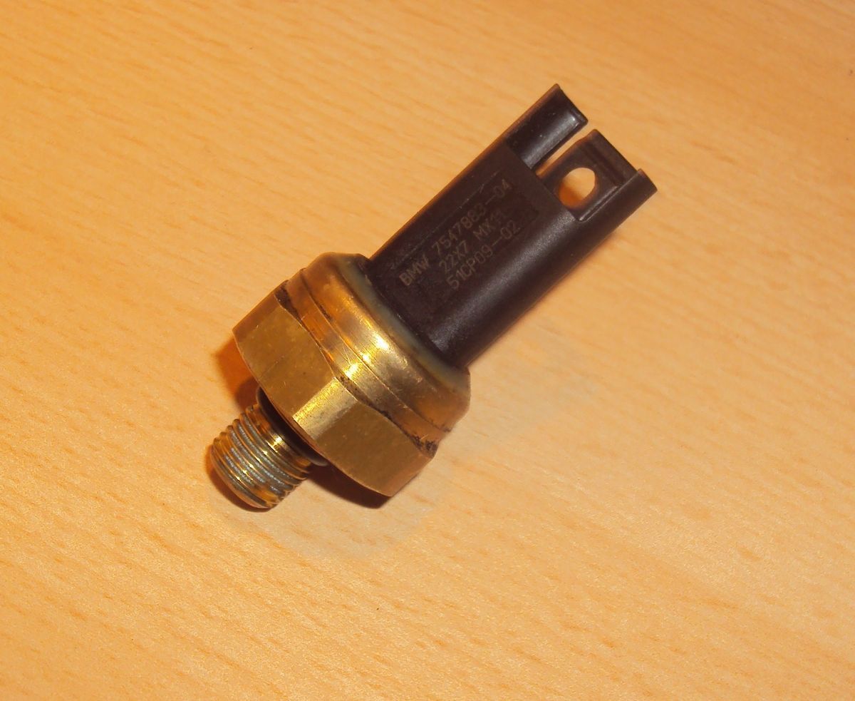 Sensor Niederdruck BMW E81 E82 E87 E88 E90 E91 E70 E71 E72 E60 E61