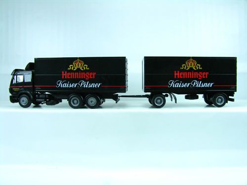 Herpa H0 Koffer Lastzug MB Henninger (BC177)