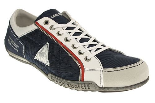 Modischer Sneaker von Le Coq Sportif mit raffiniertem Materialmix