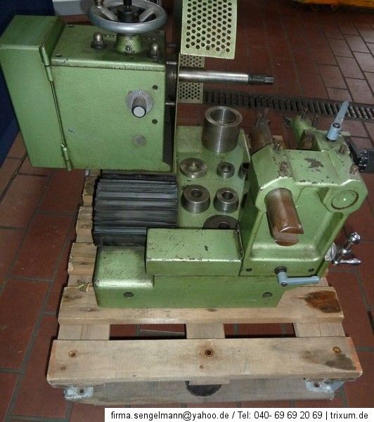 HUNGER MASCHINEN A324/1 Bremsscheiben Abdrehgerät Abdrehmaschine