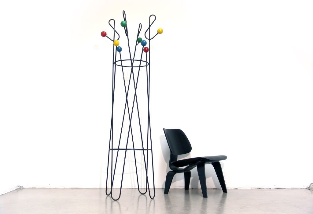 Roger Féraud   Stand Garderobe Boule frz. BAUHAUS hang it all   coat