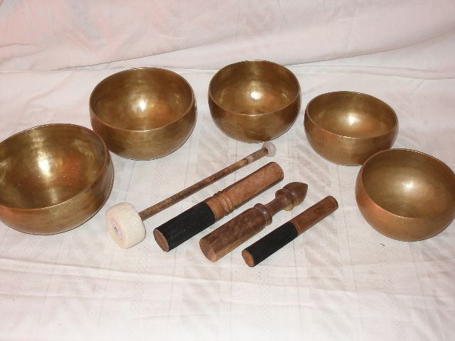 221# Kleines Tibet Klangschalen Massage Set ca.2500 gr.