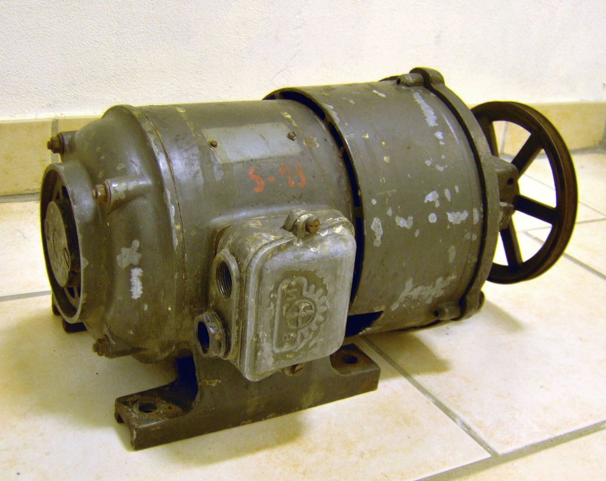 Nähmaschine / Nähmaschinenmotor / Kupplungsmotor 220/380V