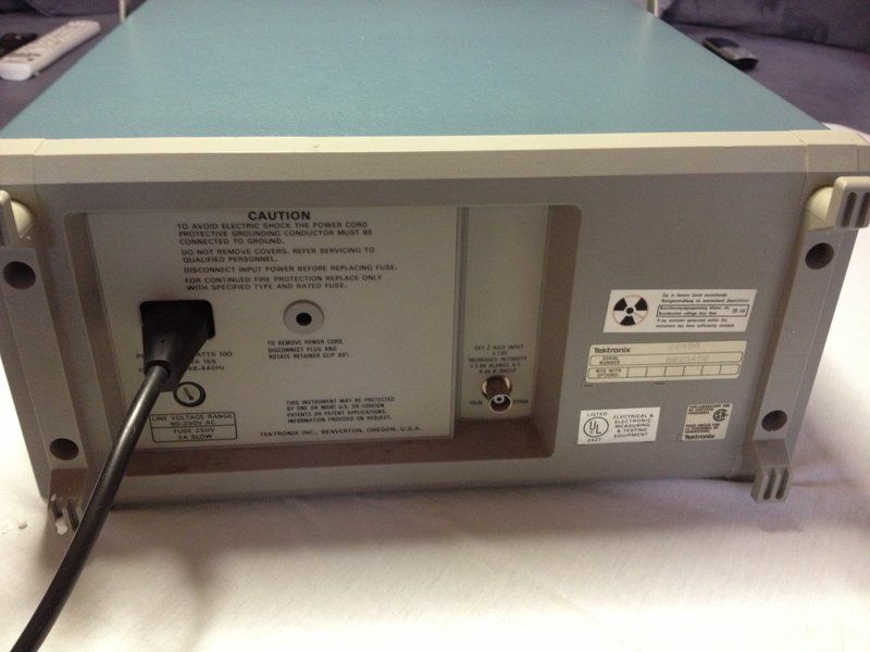 Tektronix 2245A 100 MHz 4 Kanal Oszilloskop Tektronix 2245A