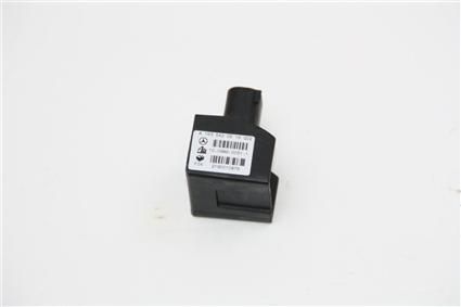 Sensor Querbeschleunigung Mercedes M Klasse ML 320 A1635420618 98 02