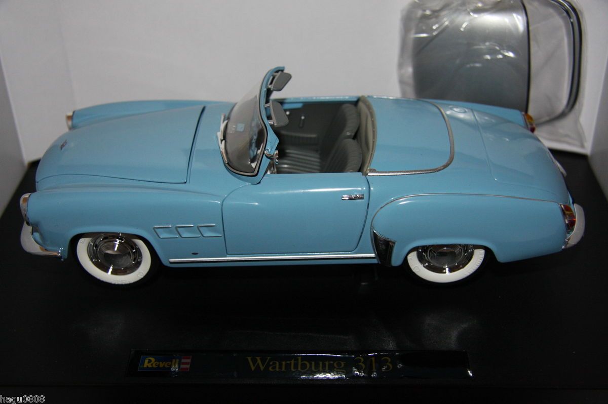 Wartburg 313 Cabrio   Coupé hellblau RARITÄT Revell 118 OVP