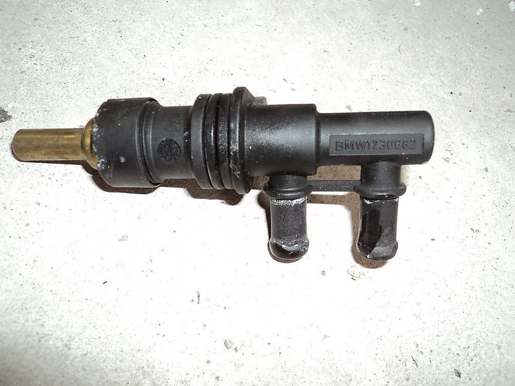 BMW E34 520 525 E36 320 325 Thermostat 1730682