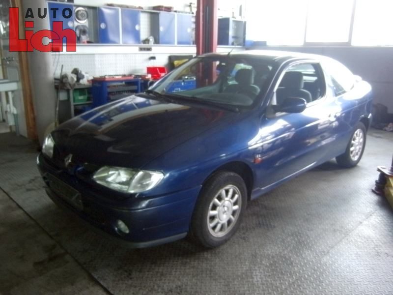 Renault Megane Coach 2x Scheibenwischer Wischarm Vor.