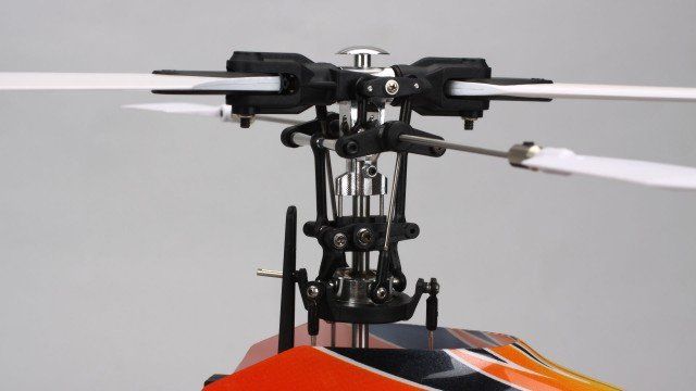 HORIZON HOBBY E FLITE BLADE 450 BNF SPEKTRUM + SERVOS + REGLER