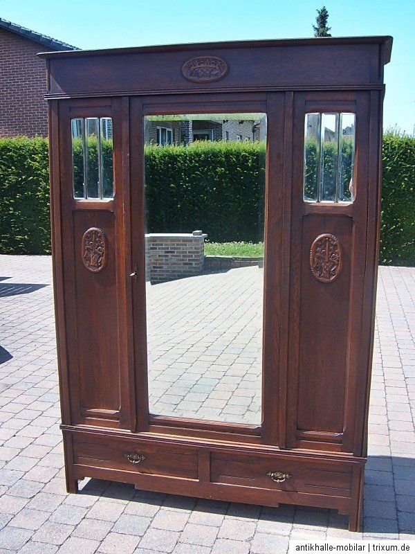 Klasse Jugendstil Kleiderschrank, Dielenschrank,Garderobenschrank um