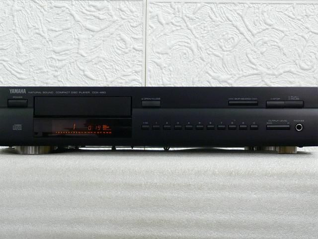 YAMAHA CDX 480 Compact Disc Player