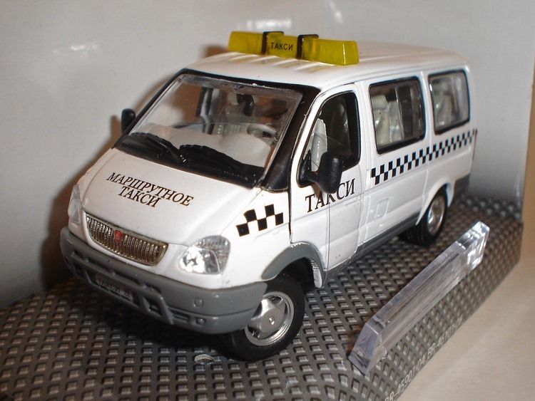 GAZ 22171 Gazelle SOBOL Russian Taxi Bus Metal Diecast Model 1/50