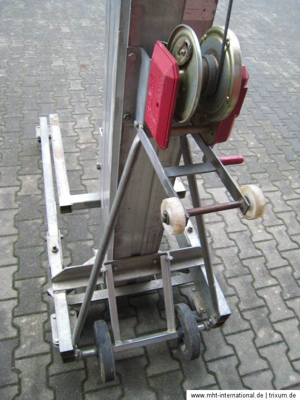 Alp Lift LM 575 Materiallift Montagelift Materialaufzug Lastenlift