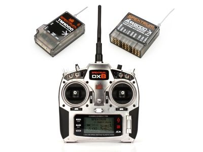 SPEKTRUM DX8 T 2,4 GHZ SENDER + AR8000 + TM1000 + zubehör