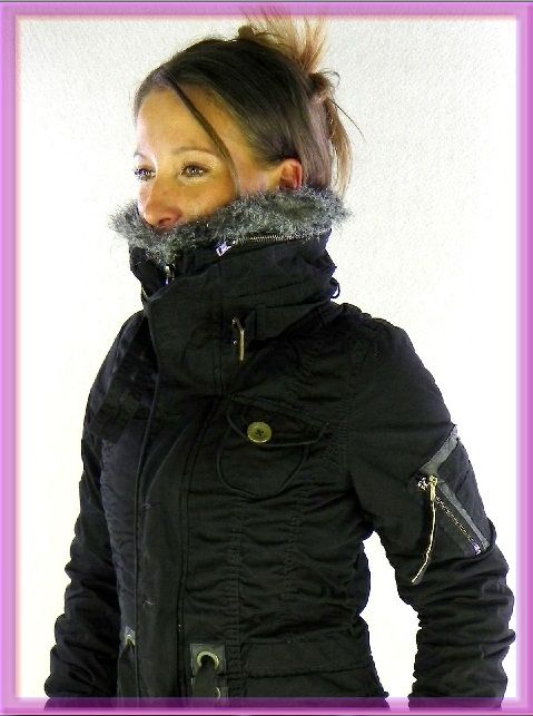 KHUJO NEU Winterjacke CLAMMY Plain Gr. M 38 Schwarz Damen Parka Jacke