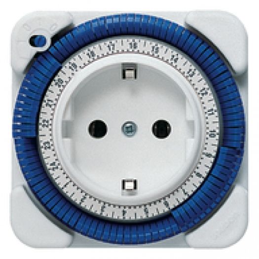 Theben Timer 26 Zeitschaltuhr Zeitprogrammstecker Steckdosenschaltuhr