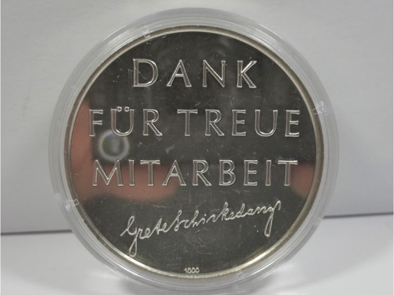 Grete Schickedanz 20. Oktober 1986 Feinsilber Medaille