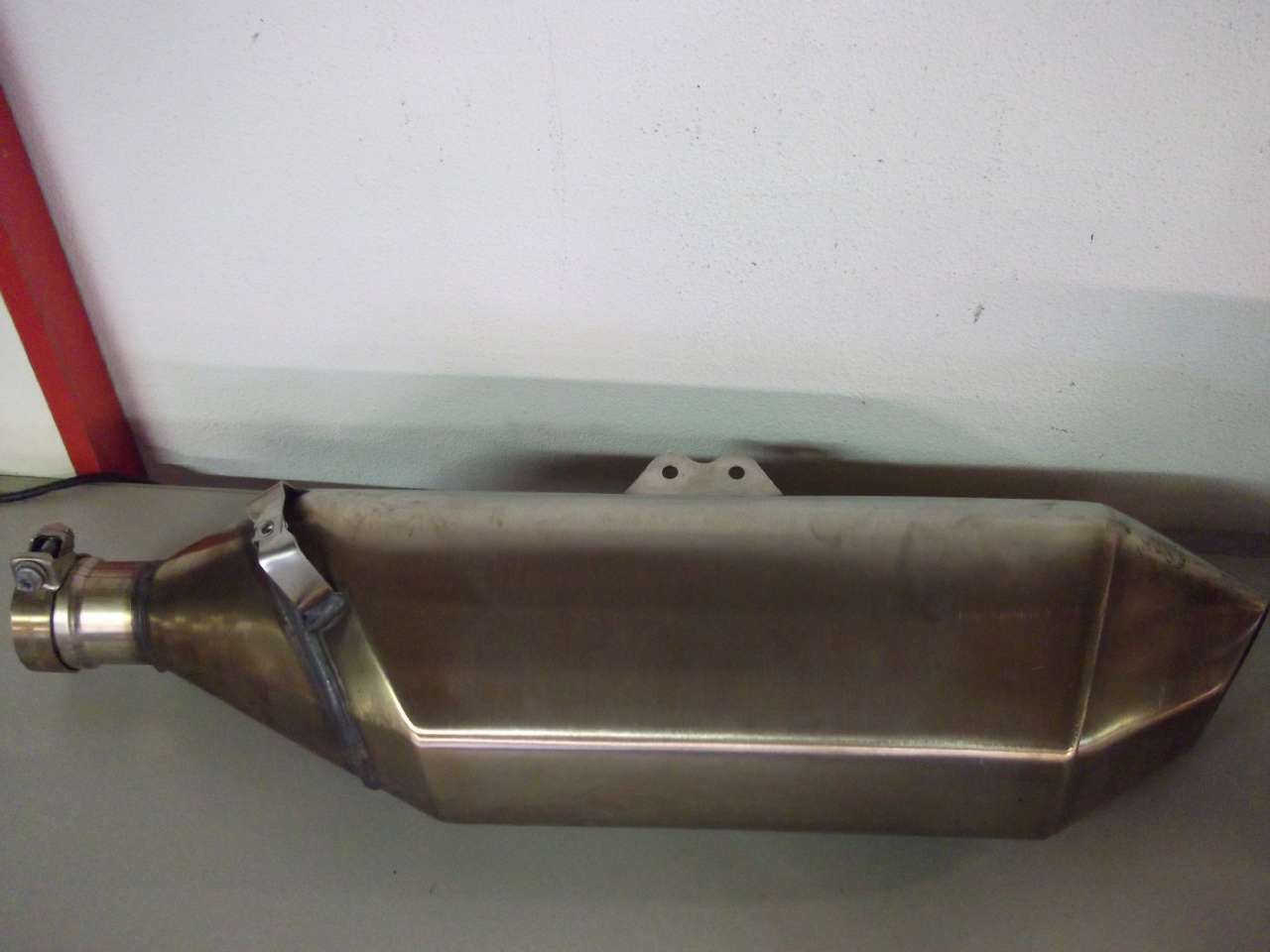 KTM 690 SMC 2010   2011 Auspuff (Muffler) 200972785