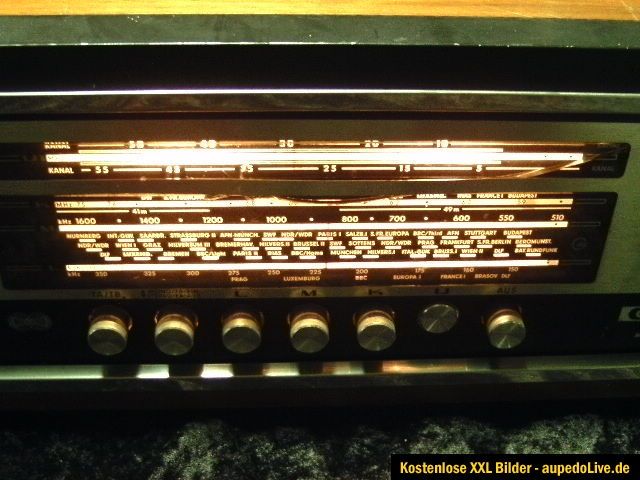 Röhrenradio GRUNDIG STEREOMEISTER + Stereodecoder + MV 3