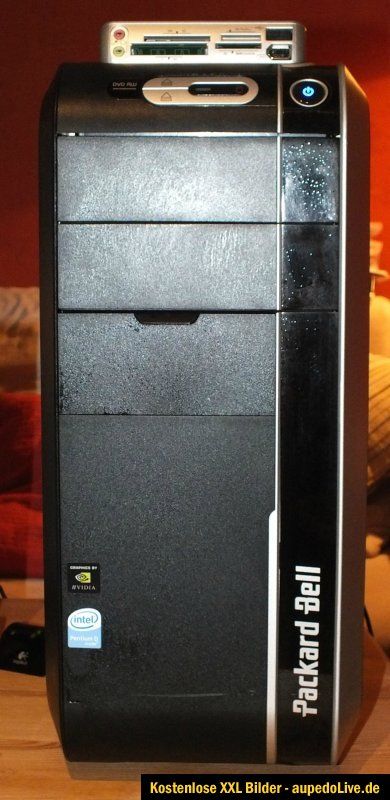 Intel Pentium D 6,8GHz Komplett PC mit Windows 7 Professional + 19LCD