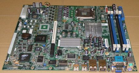 Motherboard S26361 D2004 A11 2 / D2004 A11 für FSC RX100S3 So. 775