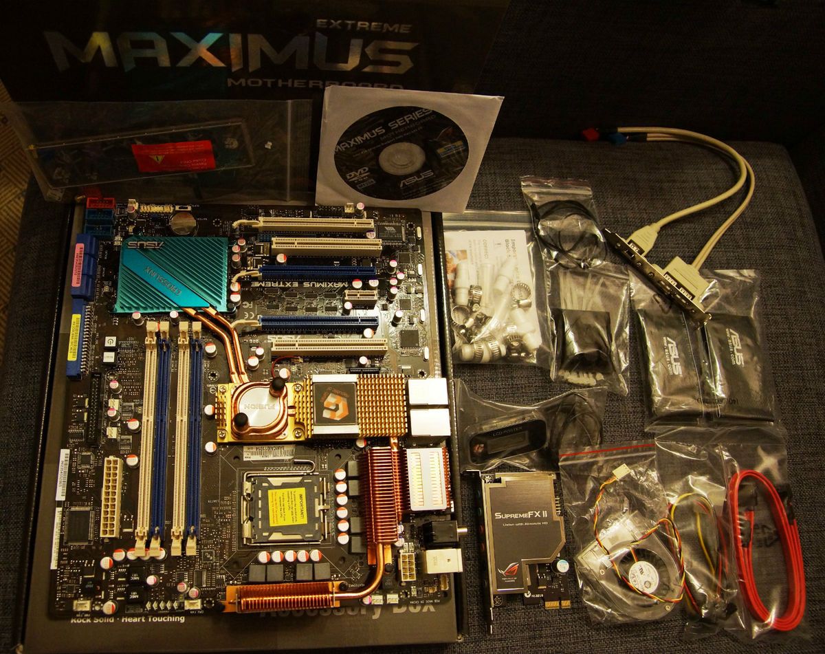 ASUS Maximus Extreme 90 MBB7Q0 G0EAY00Z Motherboard LGA775 FSB 1600