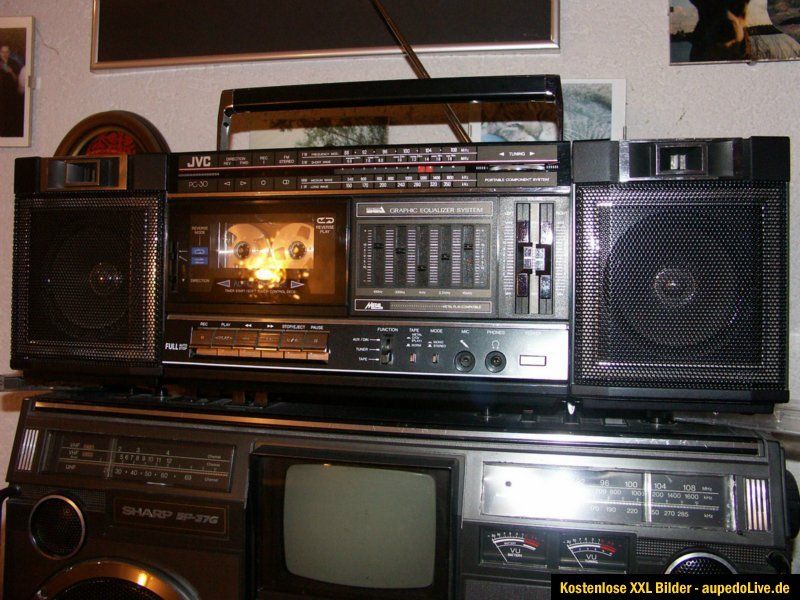 ghettoblaster,boombox,top zustand,made in japan,JVC pc 30,look now