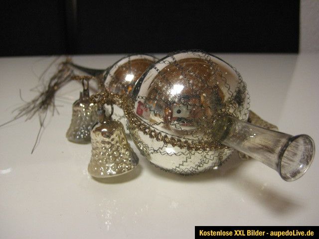 alter Glas Christbaumschmuck Baumbehang Kugeln Spitzen Quetschkugeln