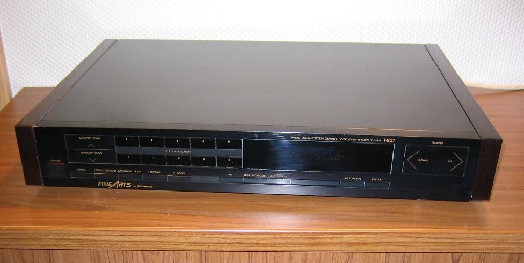 Grundig Fine Arts T 907 Stereo Tuner