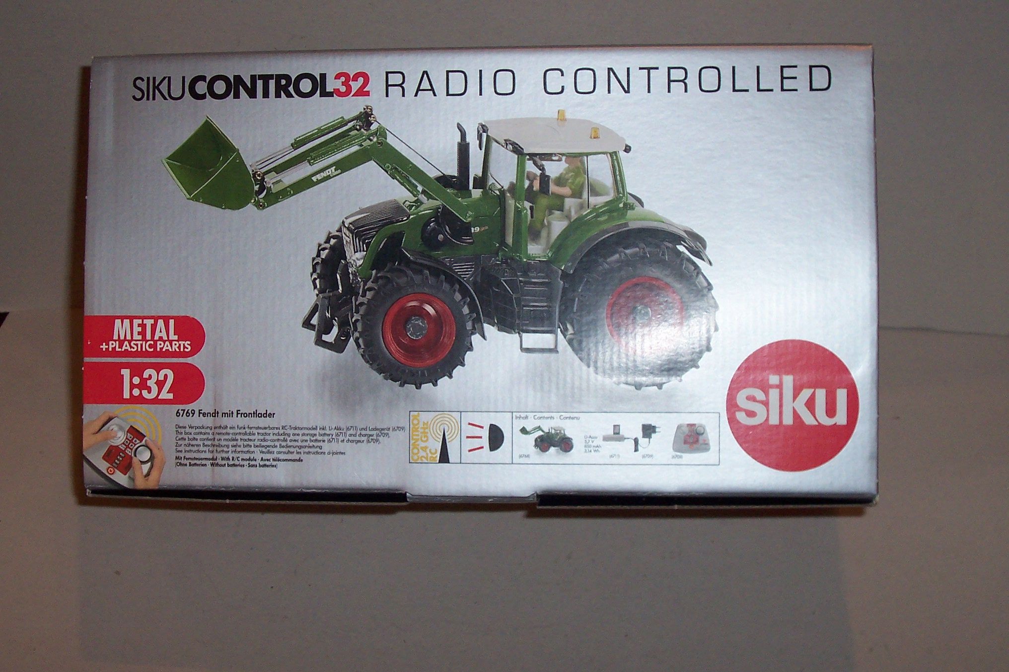 MS TOYS  SIKU CONTROL 6769 RC Fendt 939 Vario Frontlader