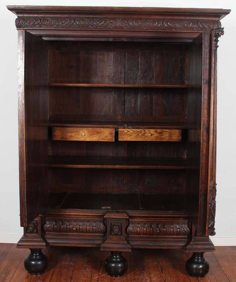 Renaissance Fassadenschrank Barockschrank